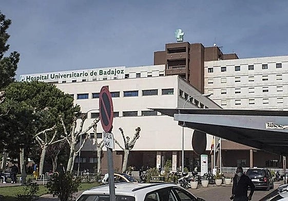 Herido un conductor tras sufrir una salida de vía en San Vicente de Alcántara