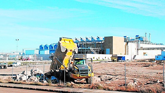 Diamond Foundry inicia en Trujillo las obras para sus plantas de diamantes y microchips