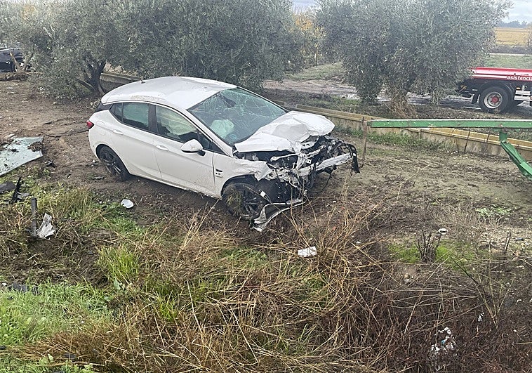 Dos heridos en un accidente de tráfico en la provincia de Badajoz