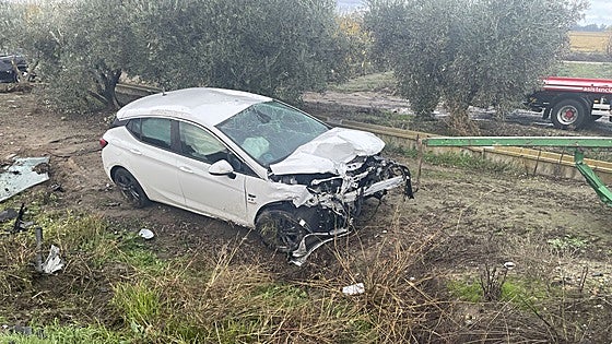 Dos heridos en un accidente de tráfico en la provincia de Badajoz