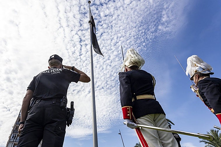 La exclusión a dos agentes que costará 233.000 euros fue por «falta de acreditación de méritos»
