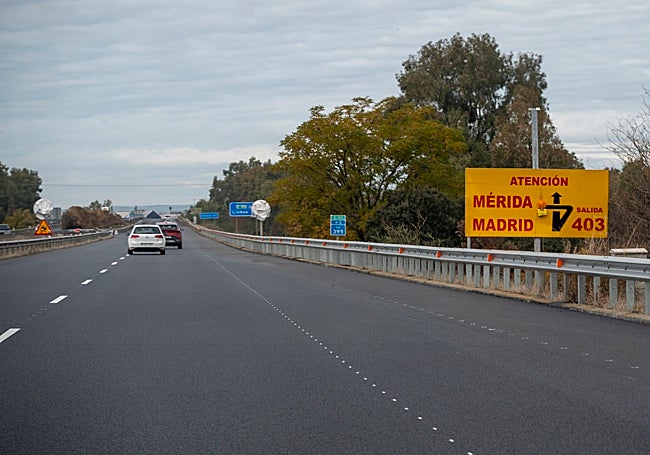 Tramo de la autovía con un carril para cada sentido, ayer.