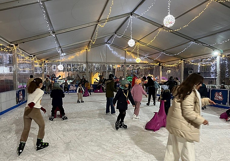 Este es el precio y el horario de la pista de hielo de Elvas