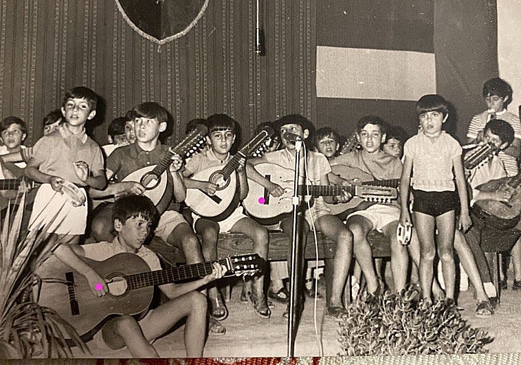 Extremadura se vuelca en la despedida a Robe