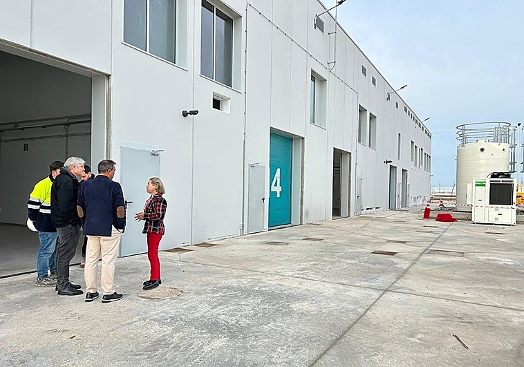 La Junta recepciona las plantas piloto y de baterías de flujo del centro energético de Cáceres