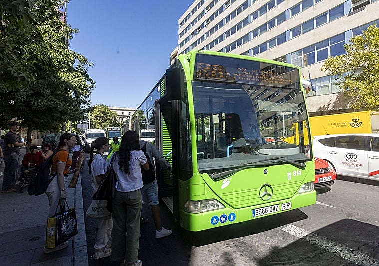 Los descuentos del bus urbano seguirán vigentes en Cáceres a partir del 1 de enero