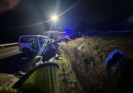 Así ha quedado el coche tras el accidente en Valencia de Alcántara