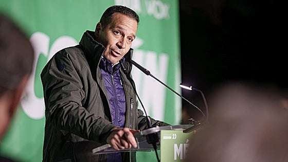 Vox ironiza sobre abstenerse para que Guardiola gobierne en solitario: «Yo aspiro a ser delantero del Real Madrid»
