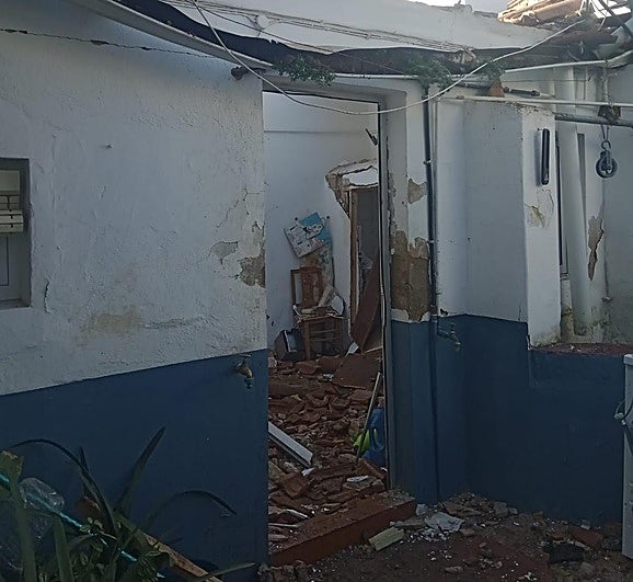 Dos heridas, una de ellas grave, por la explosión de gas butano en Fuente de Cantos