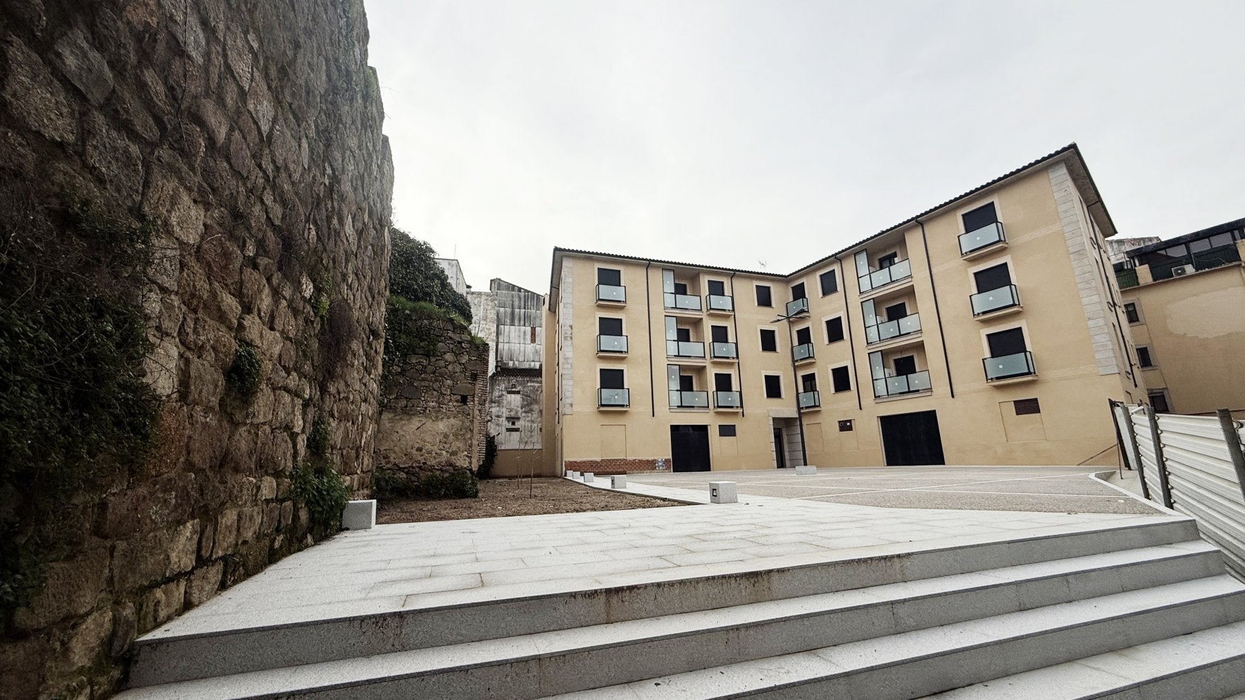 La creación de la plaza Reina Sofía marca los pasos a seguir.