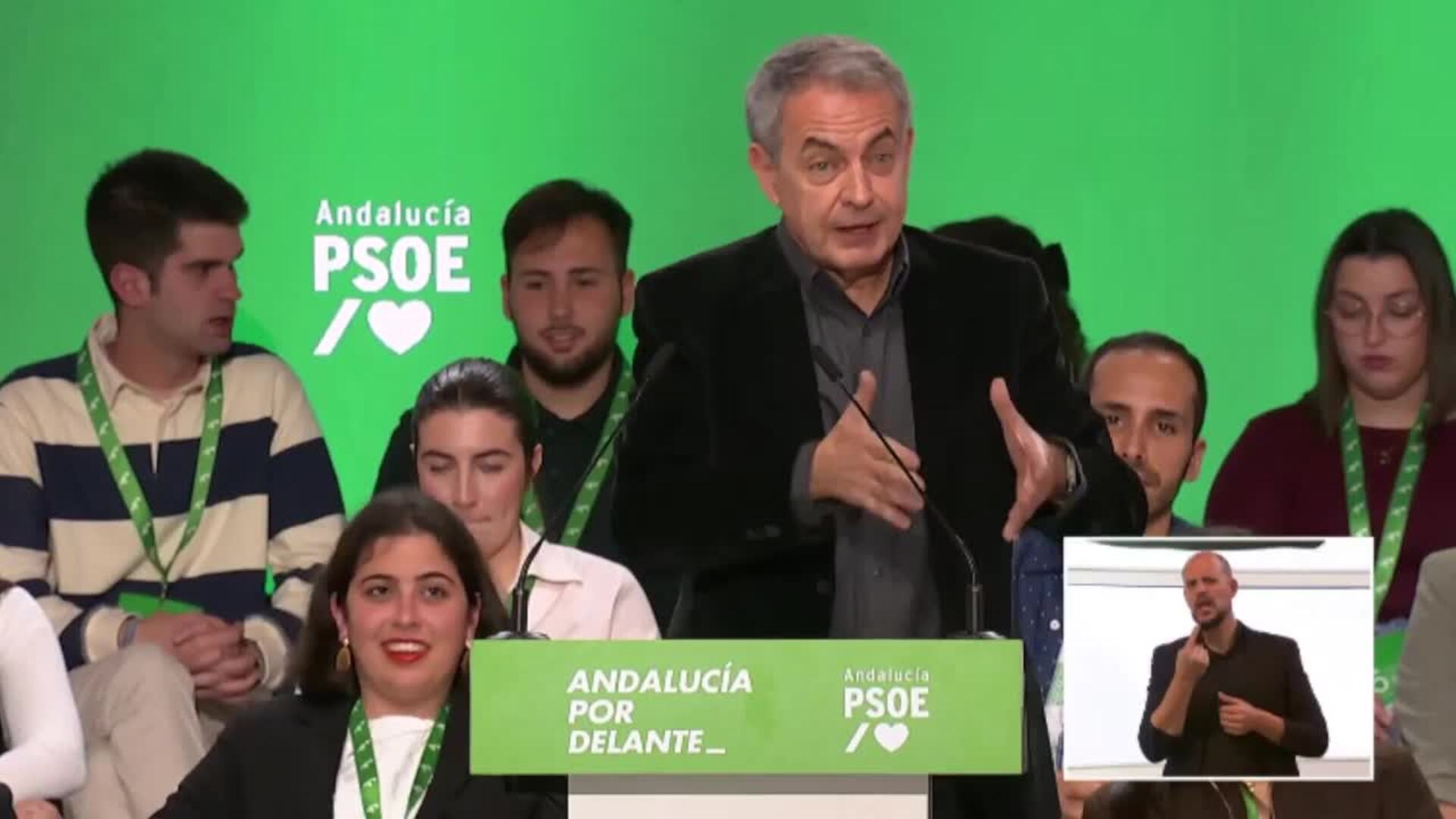 Zapatero reta a Feijóo a demostrar "europeísmo" en apoyo a Ucrania