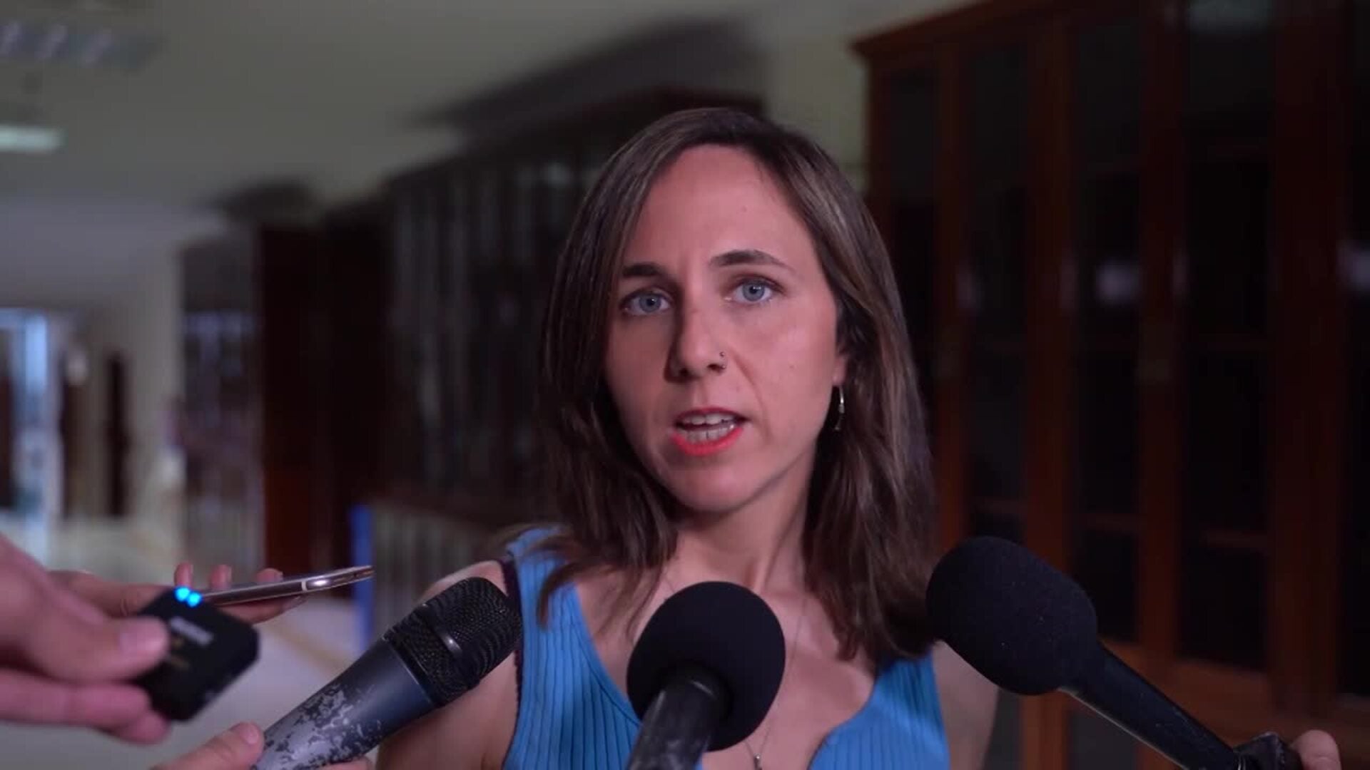 Belarra ve "esperpéntica" la comparecencia de Leire Díez y no cree que fuera militante rasa