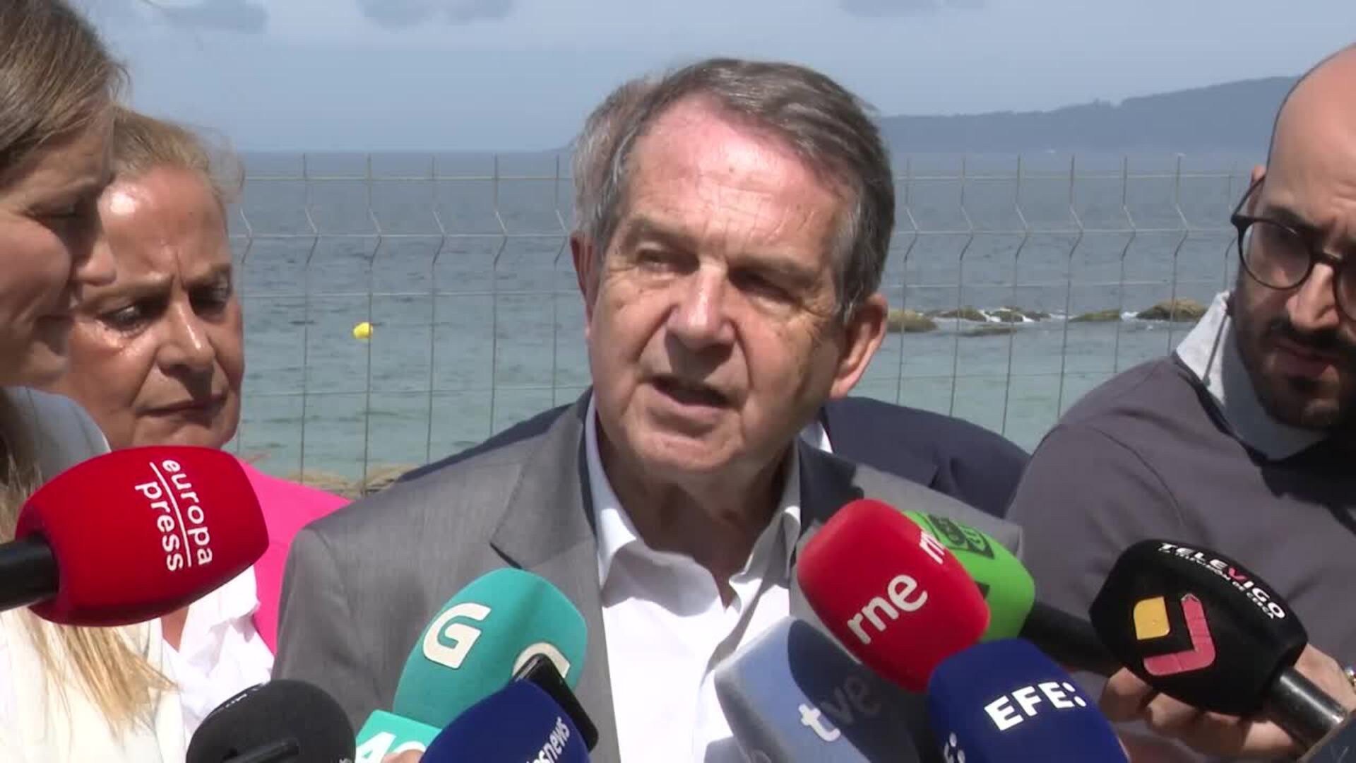 Caballero asegura que el Ayuntamiento quiere fiestas "pero tiene que cumplirse la ley"