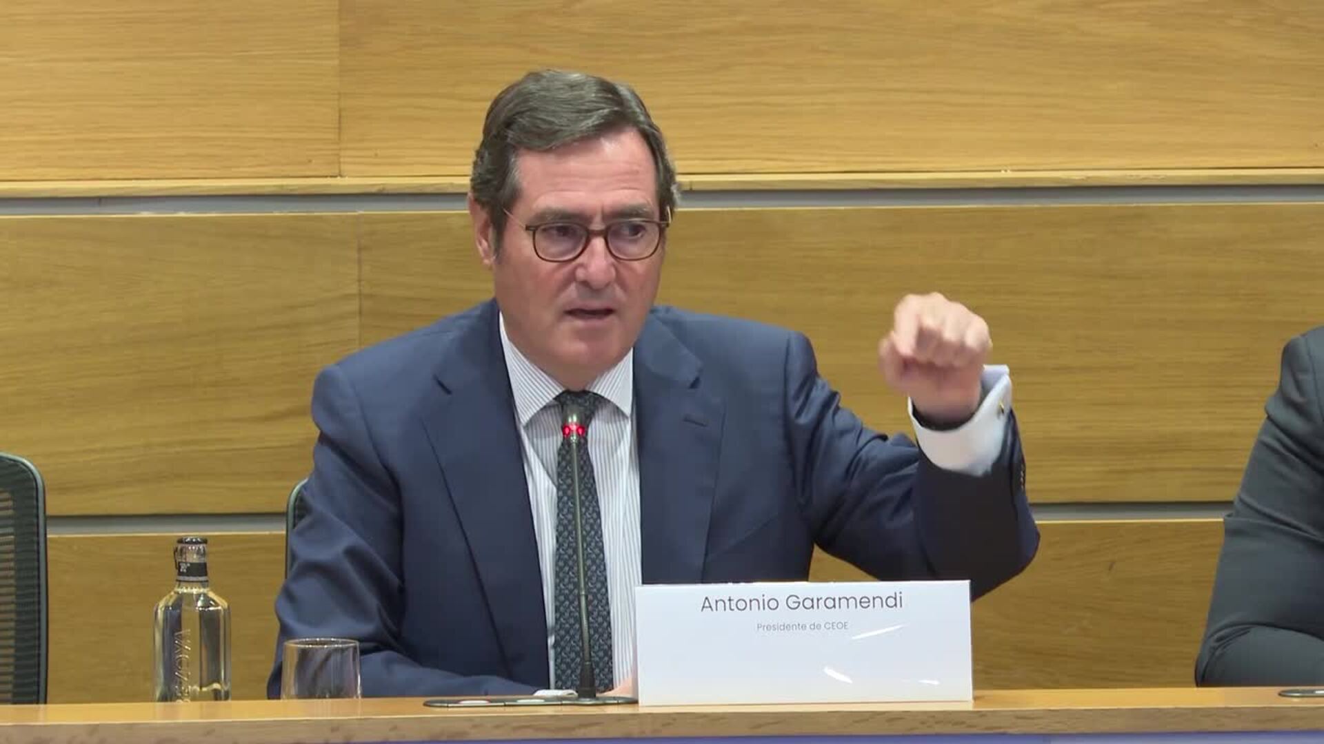 Garamendi (CEOE) pide ir a la "corrupción cero" por las inversiones