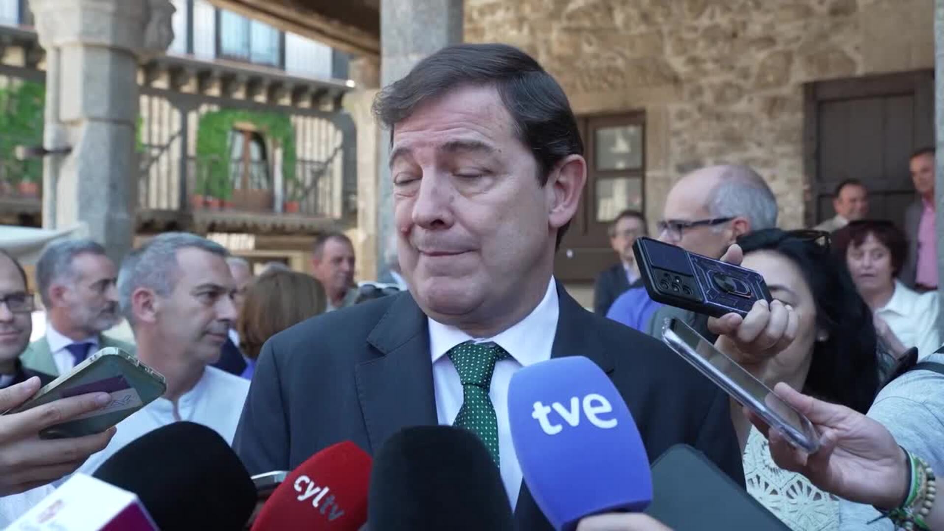 Mañueco cree que el PP ha demostrado en su Congreso que tiene proyecto y apoya a Feijóo