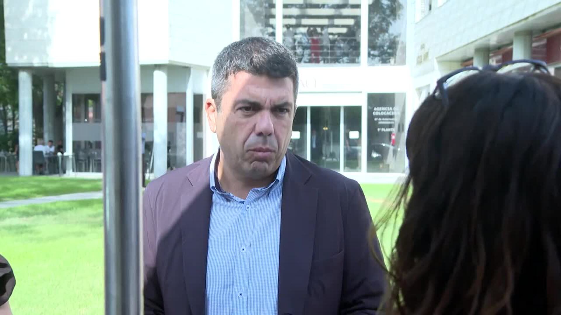 Mazón dice que "no hay ningún sueldo vitalicio" en el estatuto de presidentes