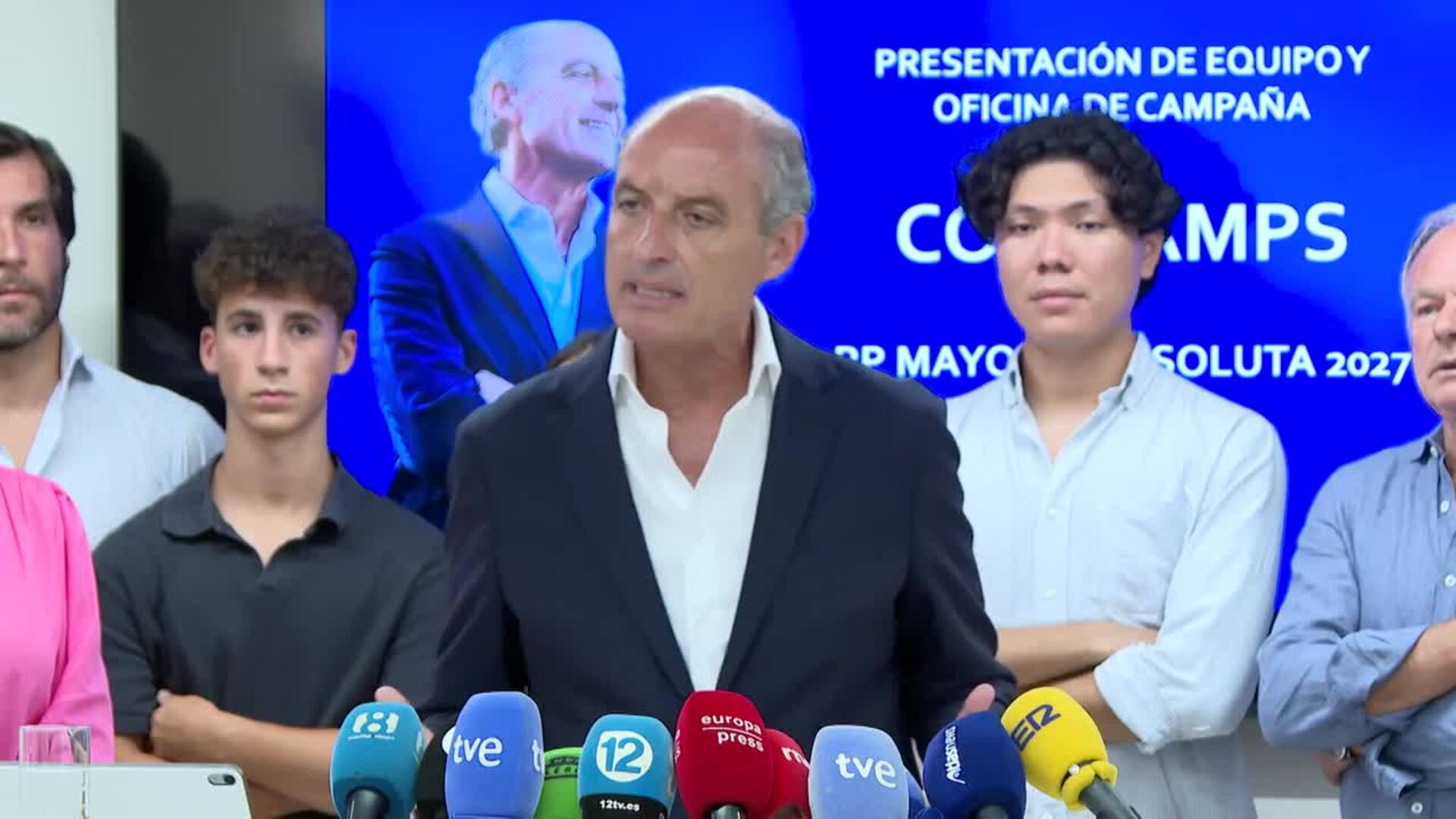 Camps pide "dinamizar" el PP y "reanimar" a la militancia para "volver a ganar por mayoría"