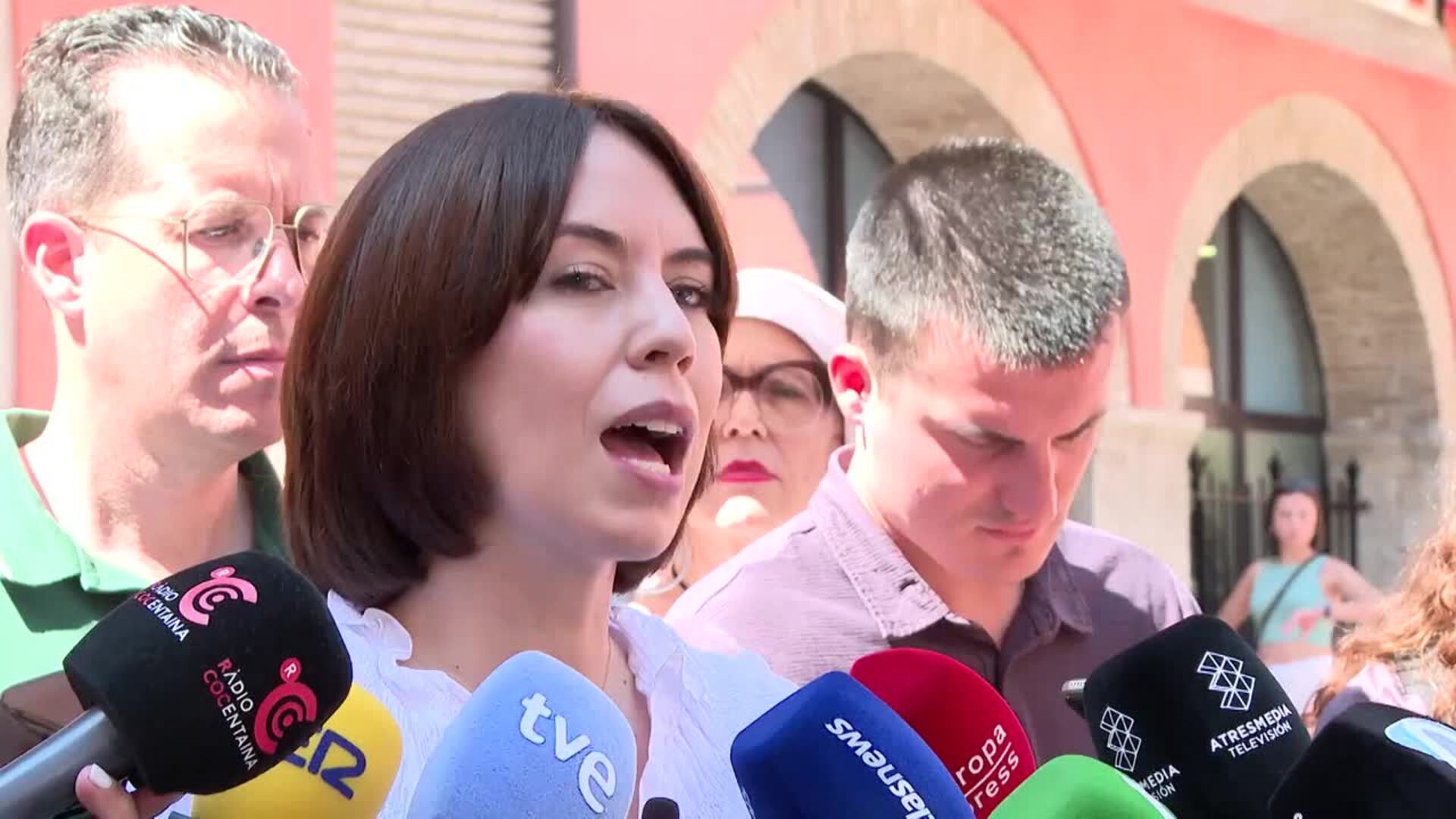 Morant dice que "envidia" como valenciana la "relación fluida" entre el Gobierno y Catalunya