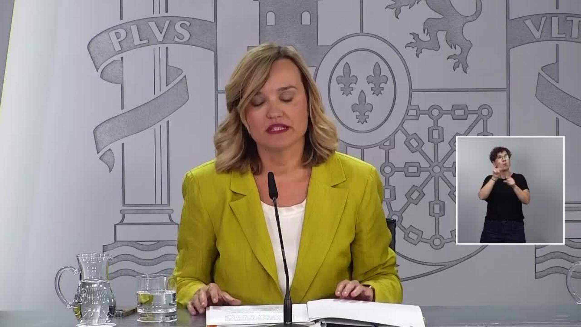 Alegría anuncia que el curso educativo arranca con casi 30.000 alumnos menos