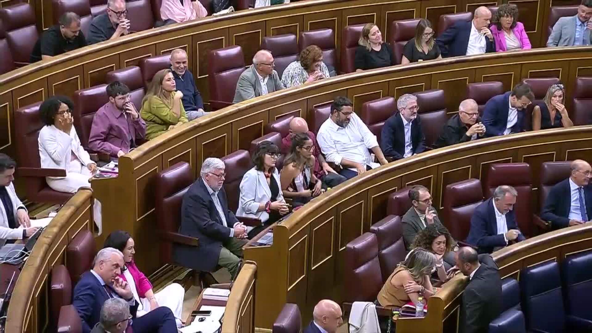 Díaz se encara con Junts por la reducción de jornada: "Se ponen al lado de quienes se forran"