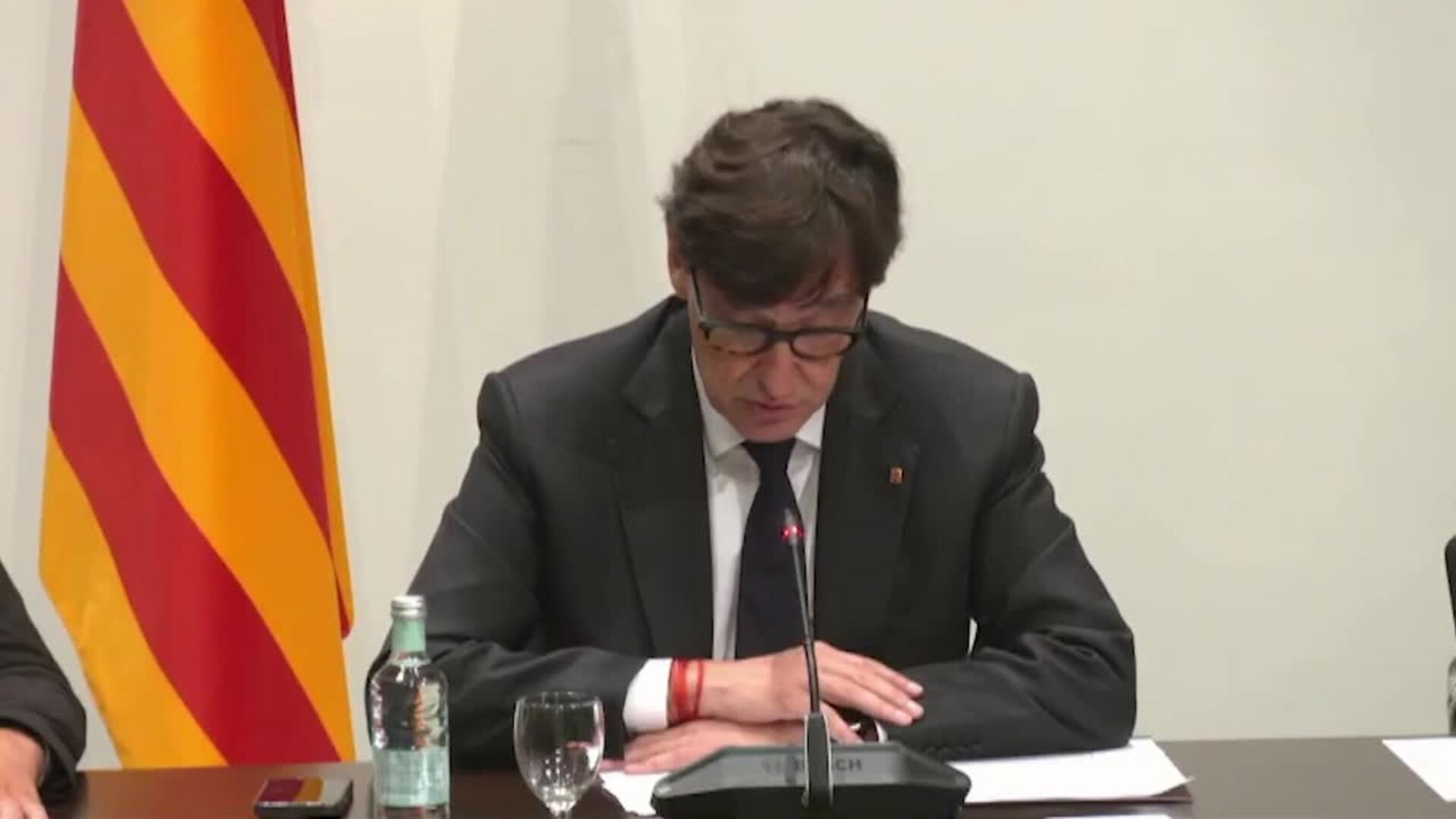 Illa defiende con contundencia el catalán en la escuela y el Govern recurrirá el fallo del TSJC