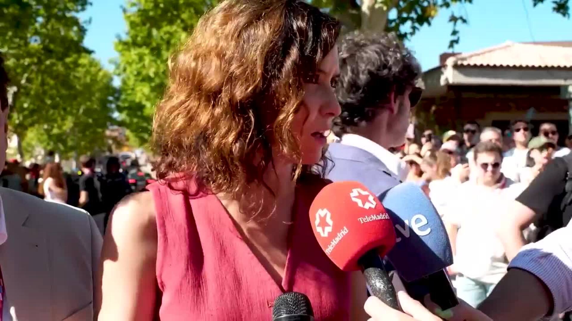 Ayuso reprocha a Sánchez echar "fuego" sobre la Vuelta: "Tiene que llamar a la convivencia"