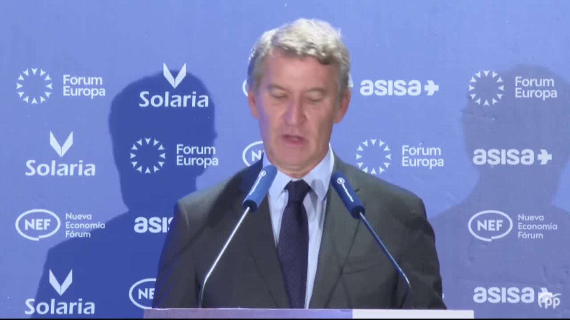 Feijóo culpa a Sánchez de los "actos de violencia" en La Vuelta