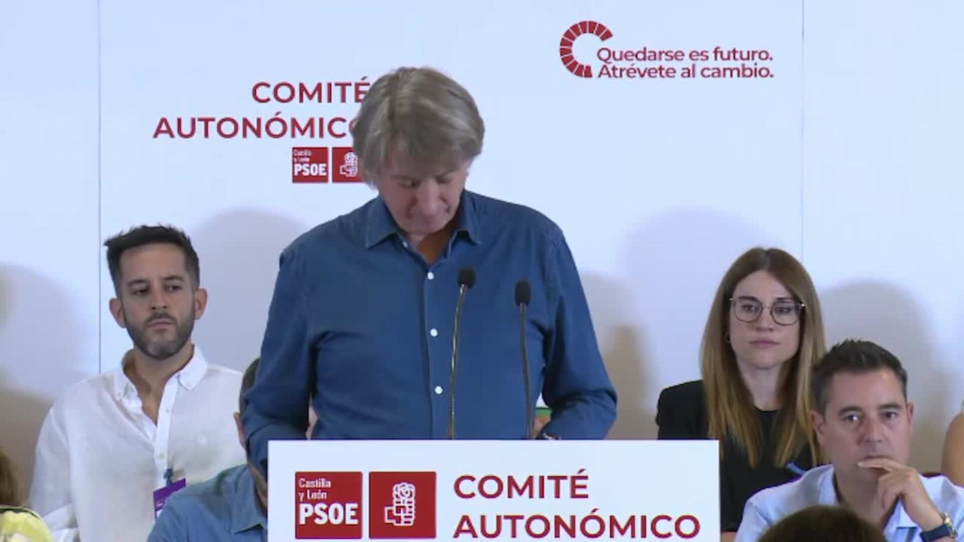 Martínez asume el reto de convertirse en "alcalde y presidente" de CyL