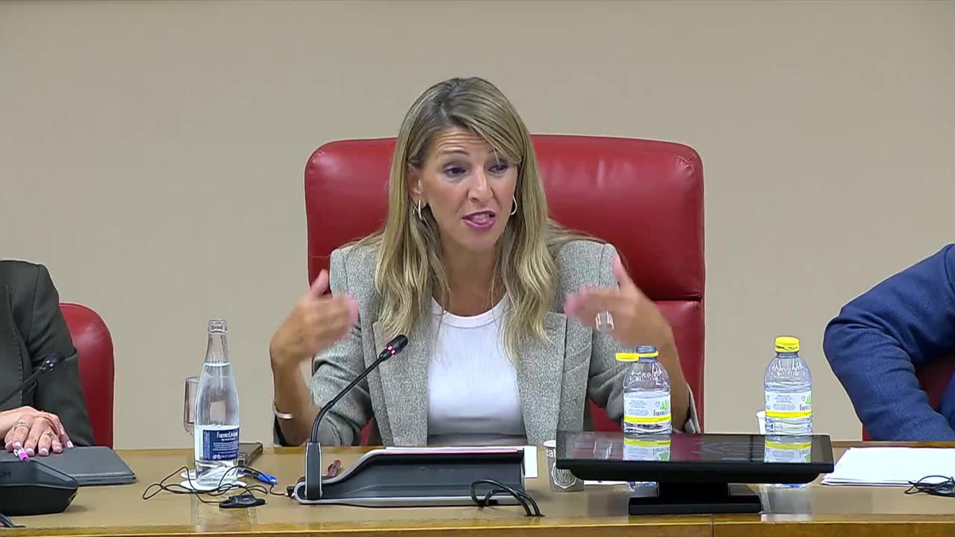Díaz asegura que la derecha da "oxígeno" al Gobierno con su postura sobre Gaza