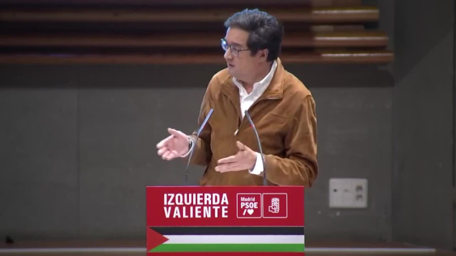 López afea la reunión de Ayuso con Embajada de Israel