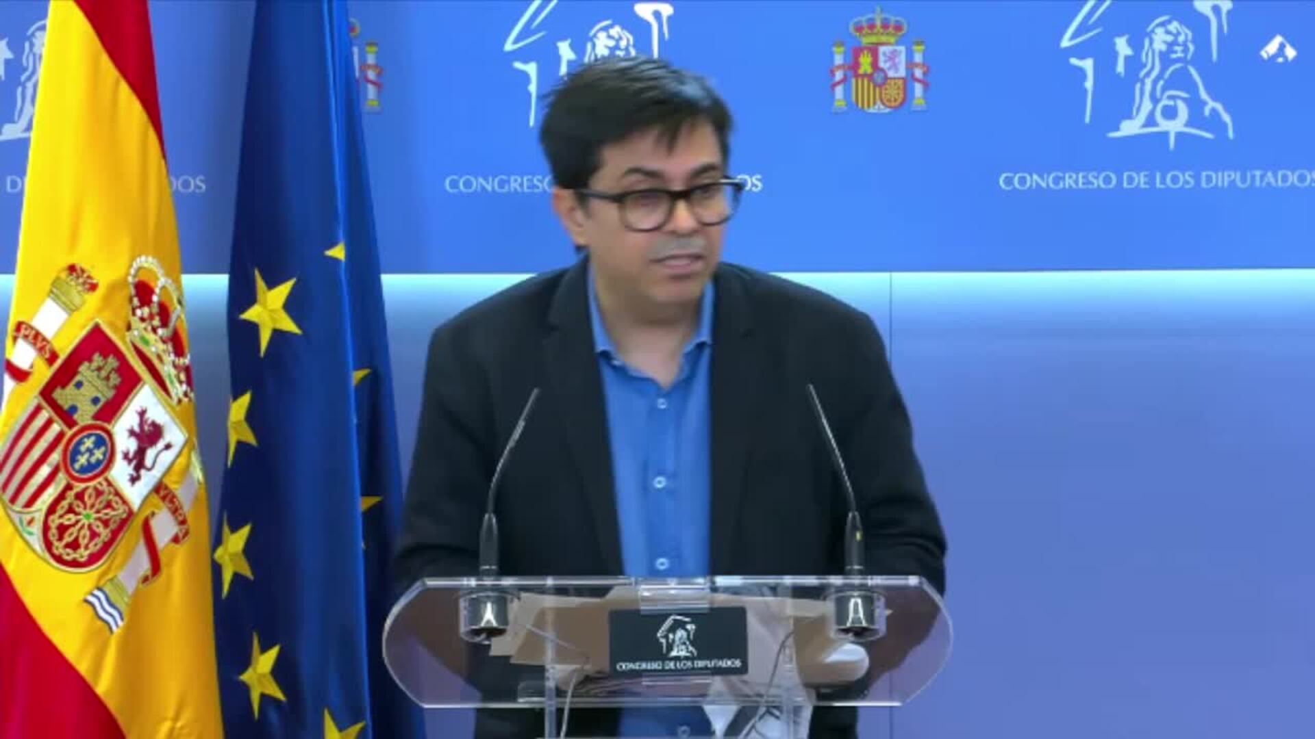 Sumar acusa al PP de "intentar imitar" a Vox y Trump en migración