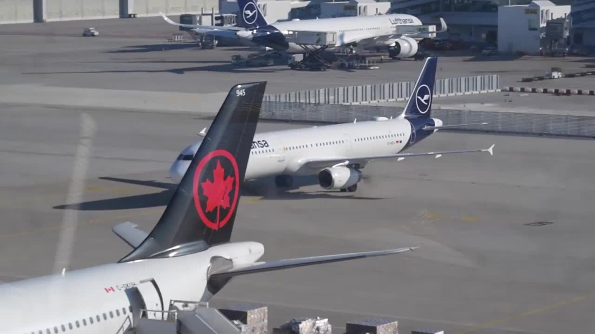 El aeropuerto de Múnich reinicia operaciones tras su cierre temporal por avistamiento de drones