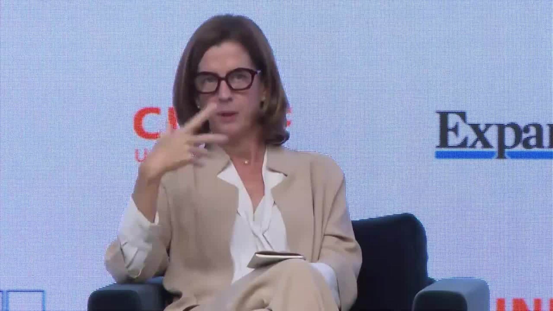AEB y CECA piden simplificar normativa tras alza de 100.000 millones en requisitos de capital