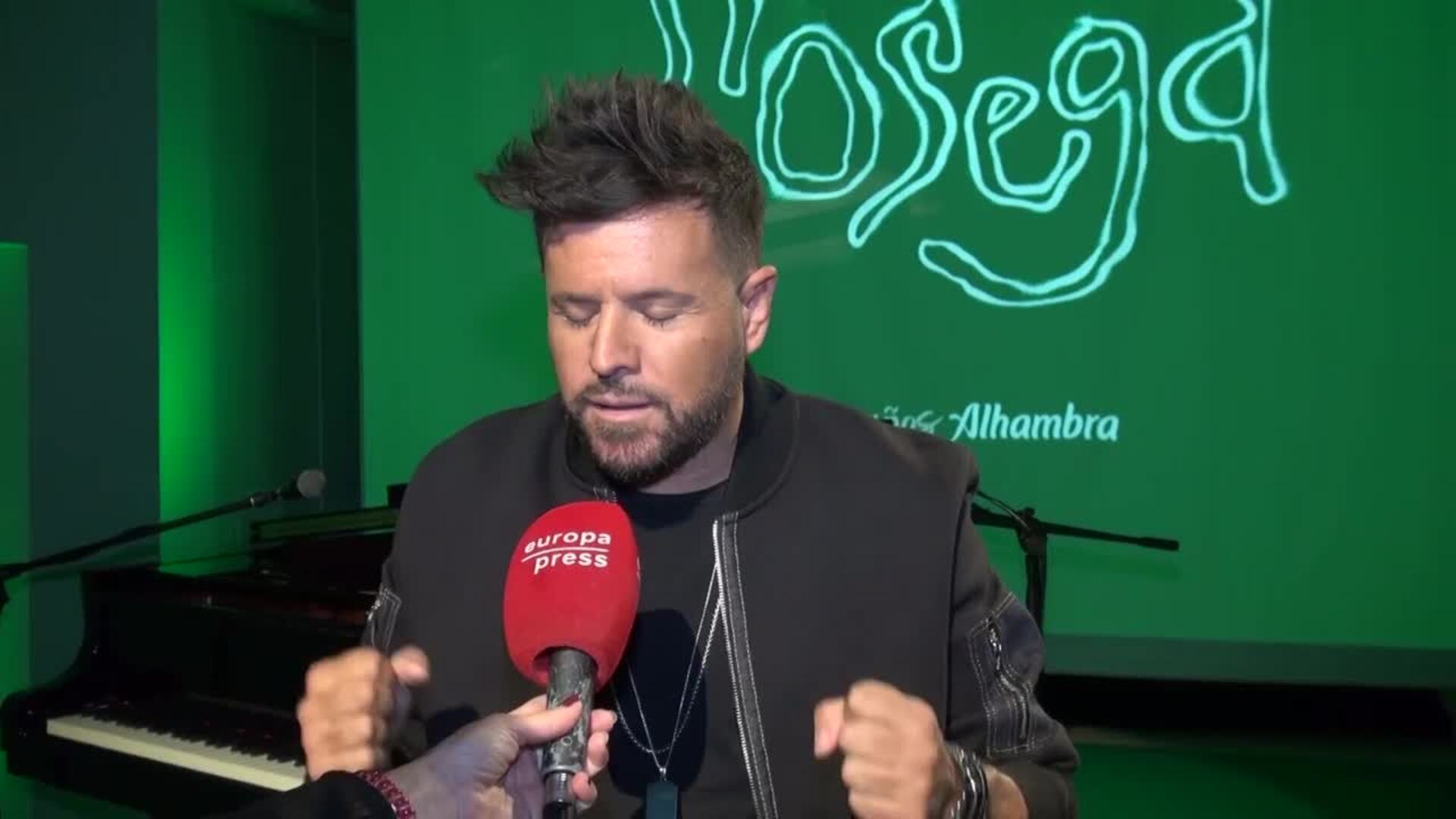 Pablo López reaparece pletórico tras su boda con Laura Rubio: "Estoy súper feliz"