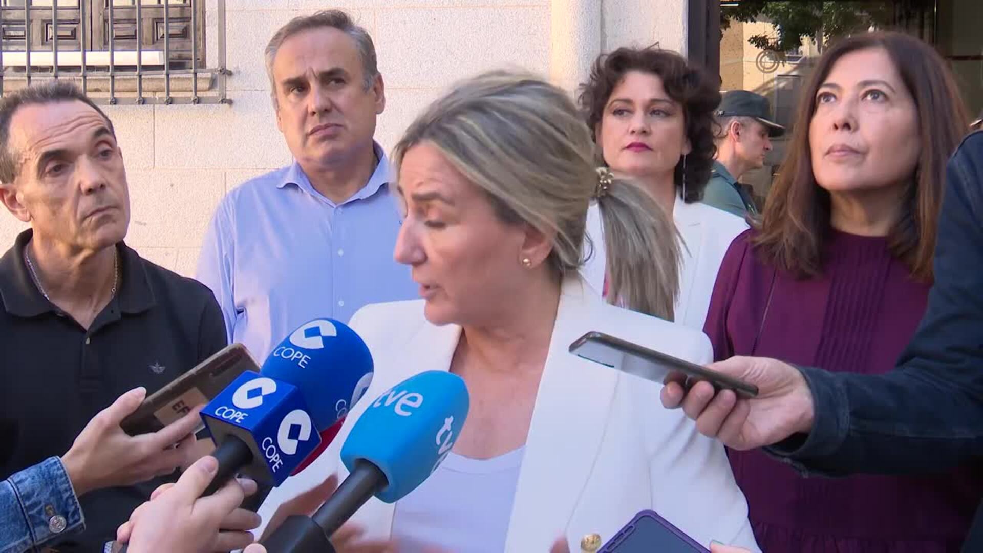 Tolón ve "muy bien" que Page quiera ayudar a ayuntamientos que no recibirán fondos EDIL