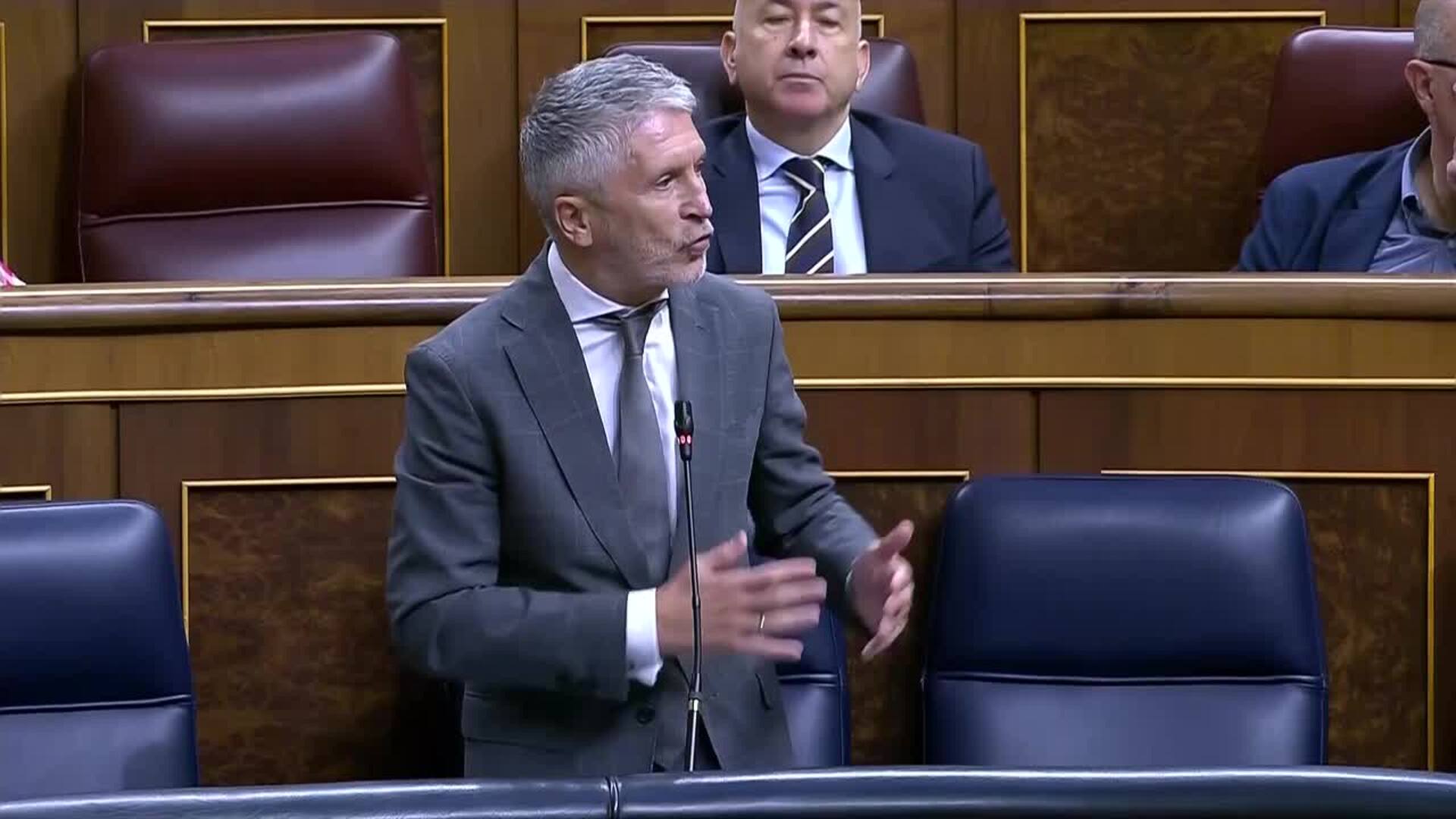 Marlaska defiende la eficacia en expulsiones, materia "exclusiva del Estado"