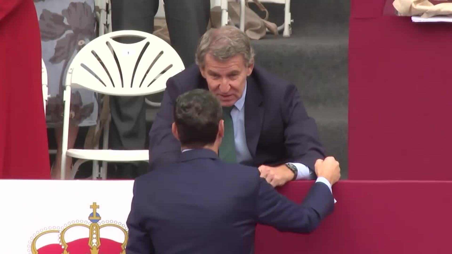Moreno asiste a los actos de la Fiesta Nacional en Madrid y agradece a las Fuerzas Armadas