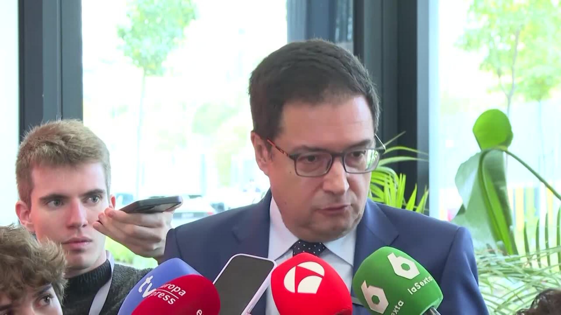 López se muestra "convencido" de que España logrará una de las gigafactorías europea de IA