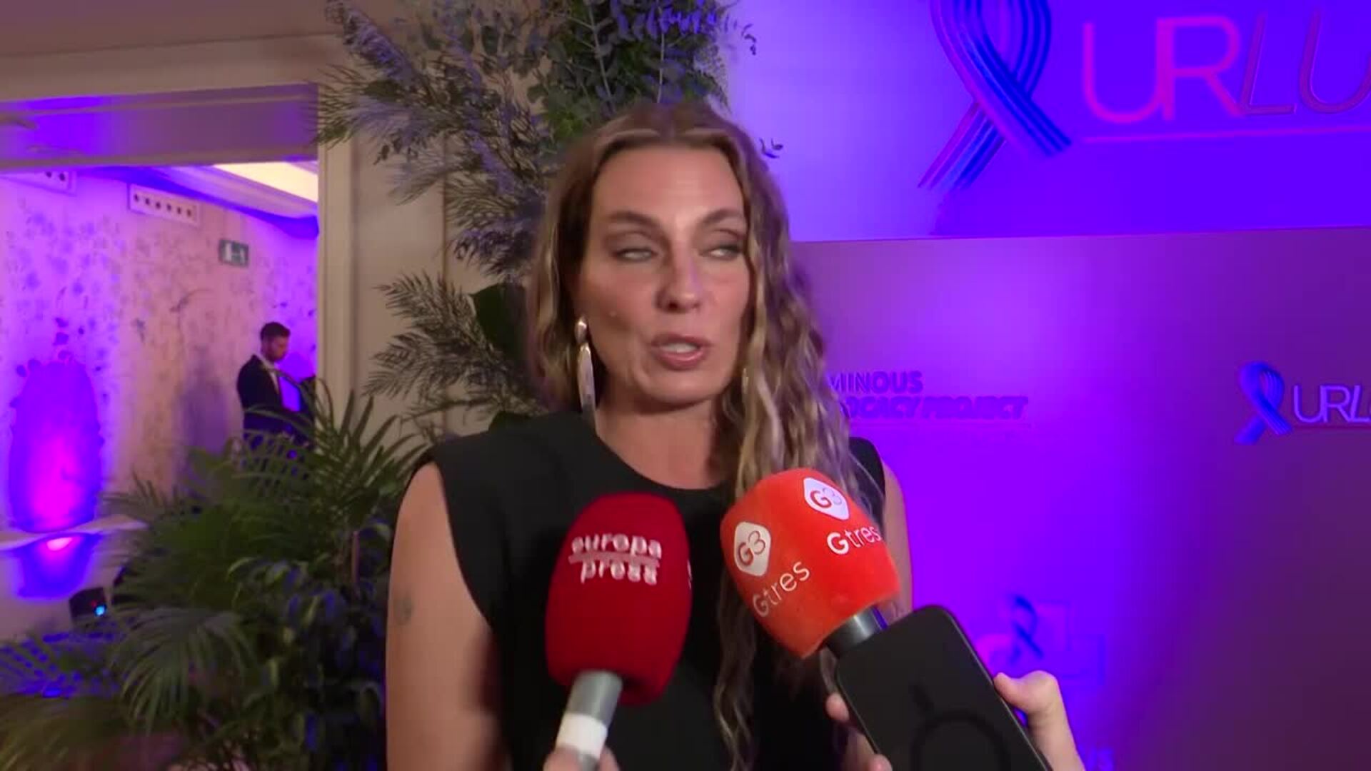 Alejandra Osborne le envía un mensaje a Gabriela Guillén para conocer a su hermano