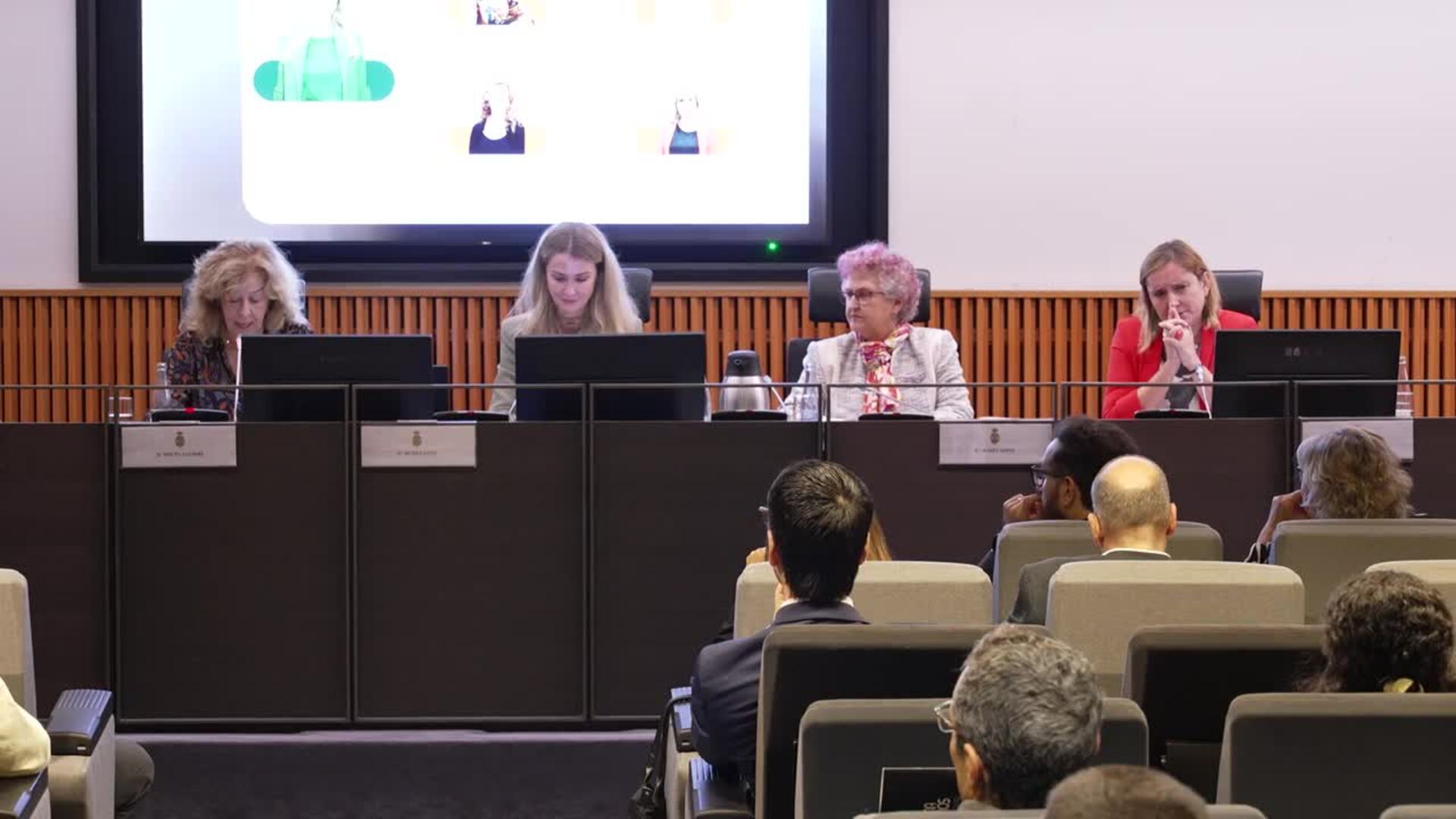 El Congreso acoge una jornada de sensibilización sobre eccema crónico de manos grave