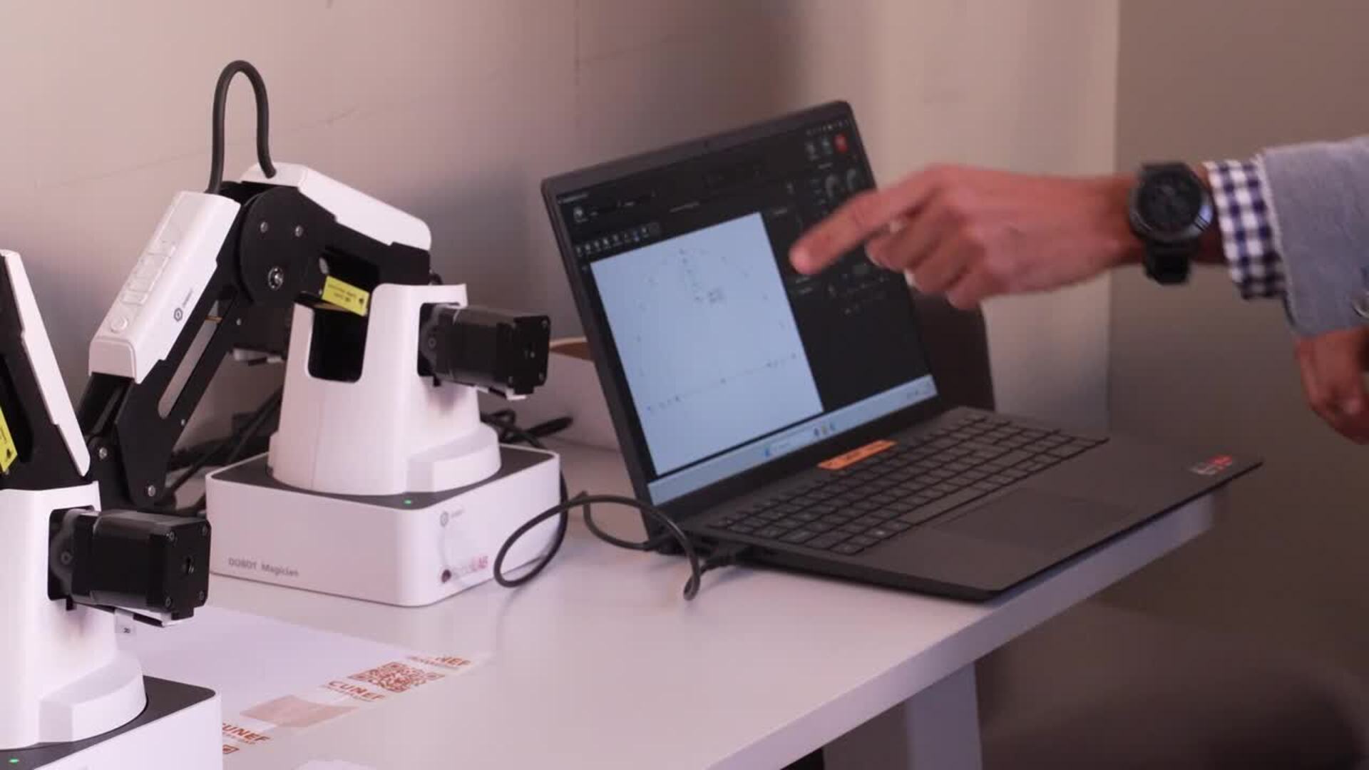 Las disciplinas STEM preparan a los jóvenes para su futuro profesional