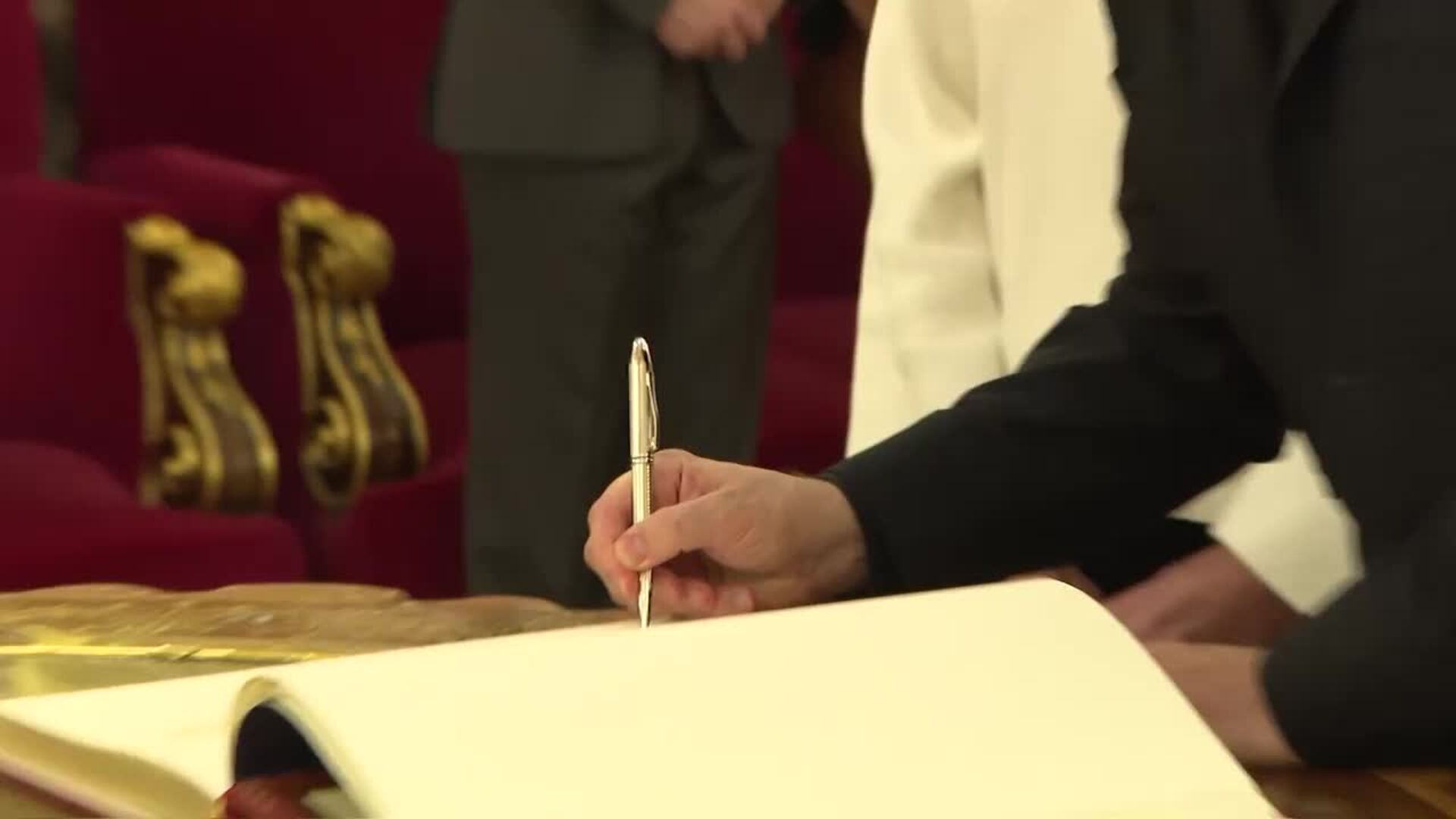 Zelenski inicia en el Congreso su tercera visita oficial a España