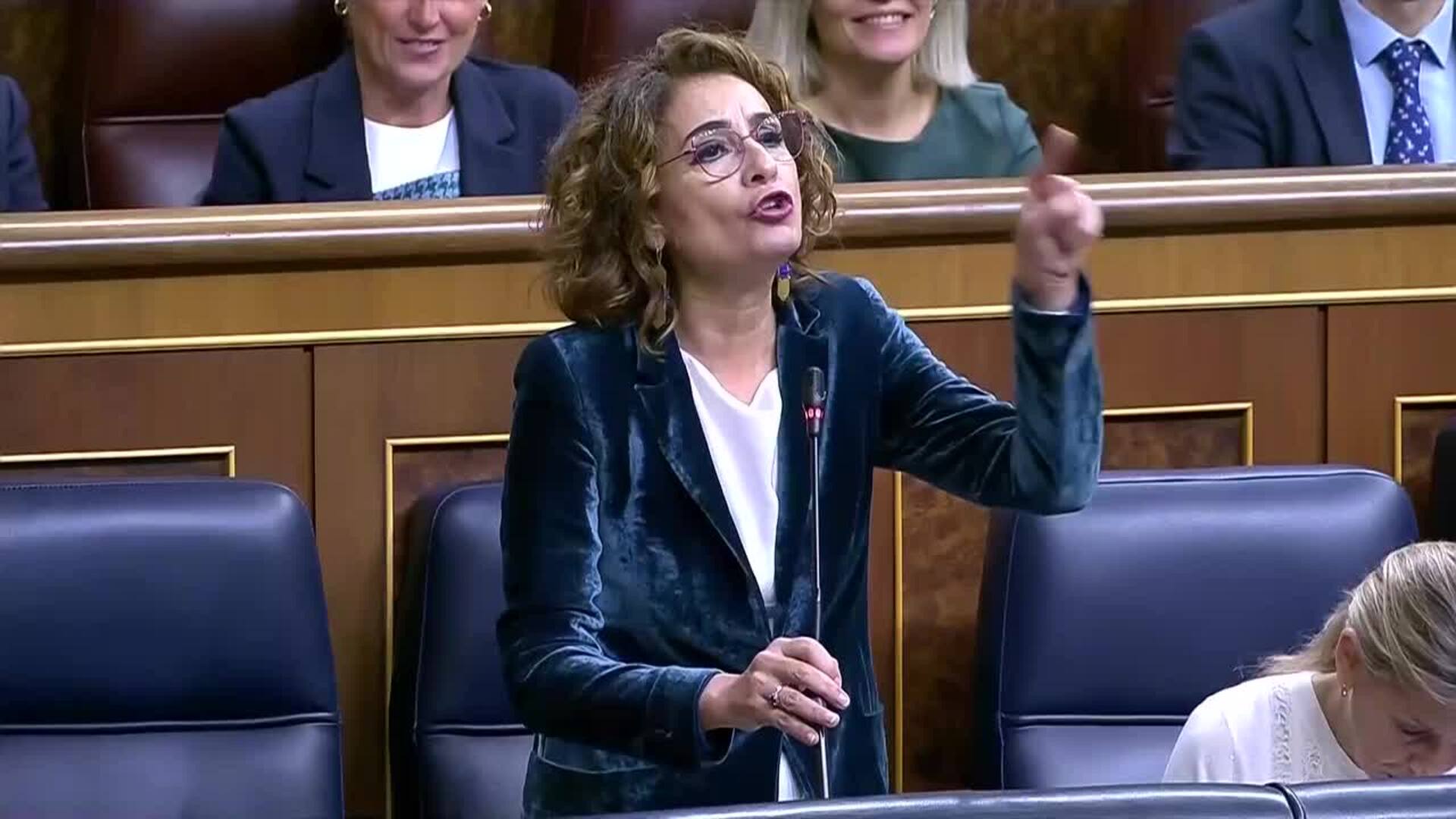 Montero critica la respuesta de Moreno al 'caso Mascarillas' en Almería