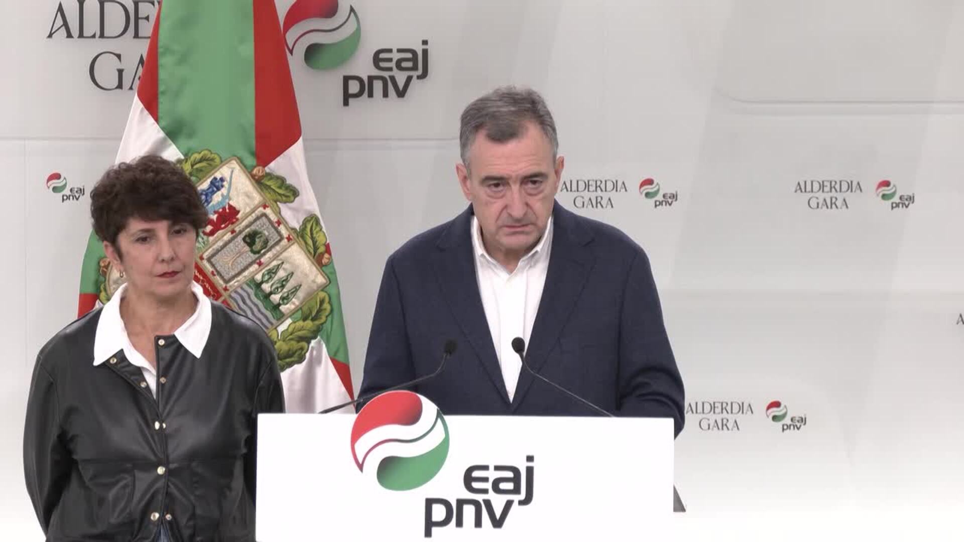 Esteban pide a Sánchez una "escenificación del compromiso político" para culminar el Estatuto