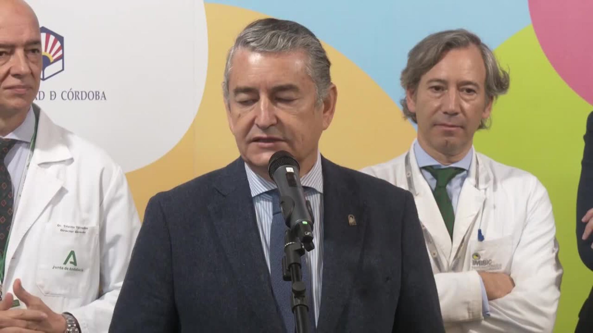 Antonio Sanz anuncia la incorporación de 469 profesionales para reforzar la sanidad en Córdoba