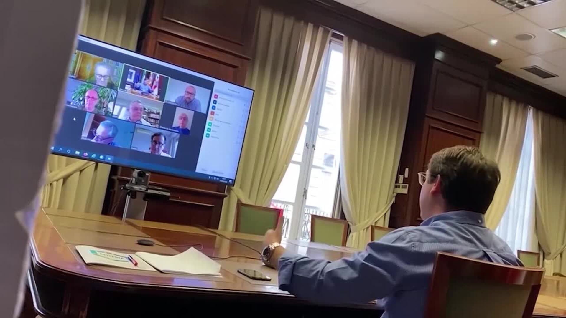 Javier Aureliano García renuncia como presidente de Diputación de Almería por caso Mascarillas