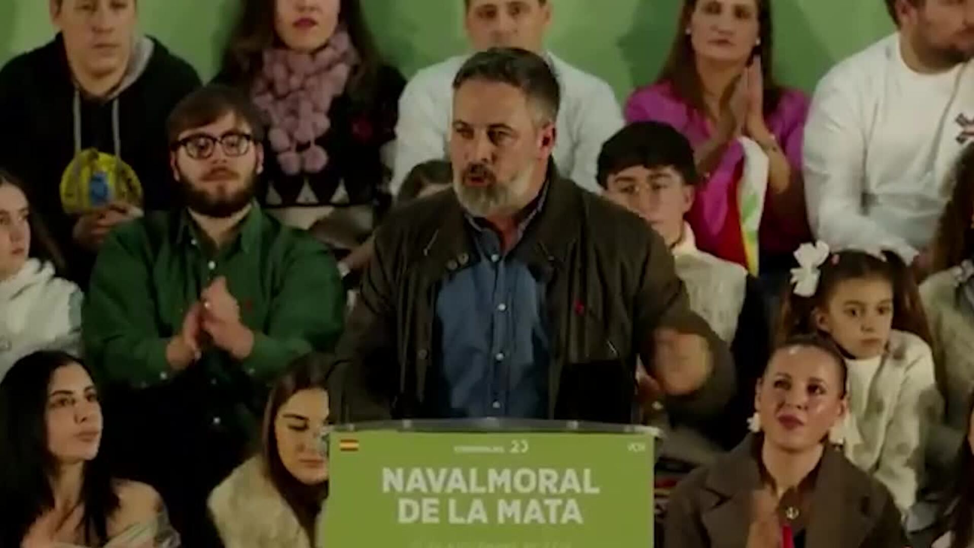 Abascal señala que Vox es la alternativa a "la portavoz azul de las políticas de Sánchez"