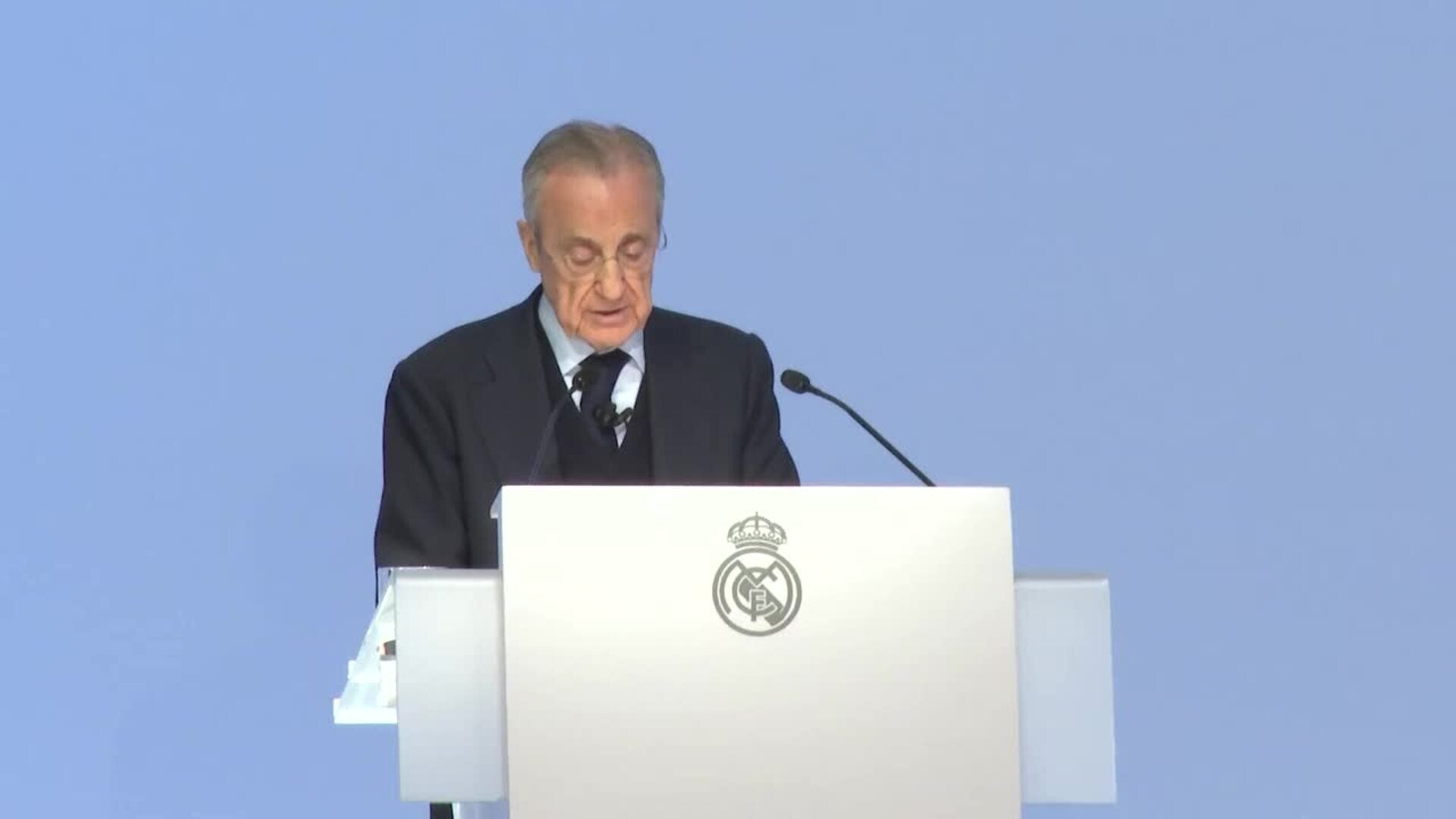 Florentino Pérez: "No es normal que el Barcelona pagase al vicepresidente del CTA"