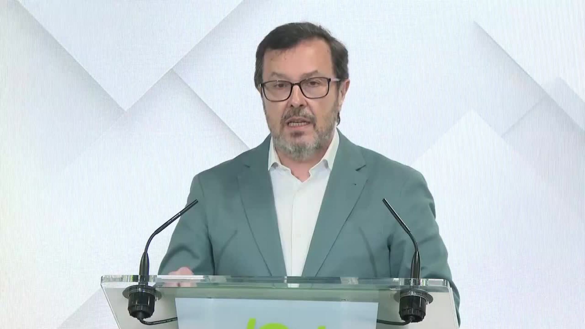 Vox se querella contra Sánchez por "falso testimonio" en el Senado