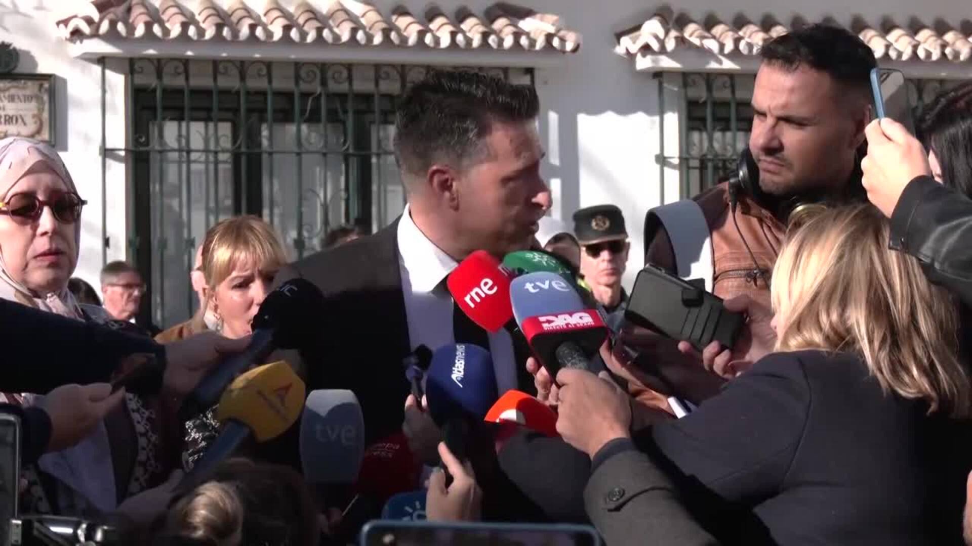 Conmoción y minuto de silencio en Torrox tras trágica muerte de una familia por escape de gas